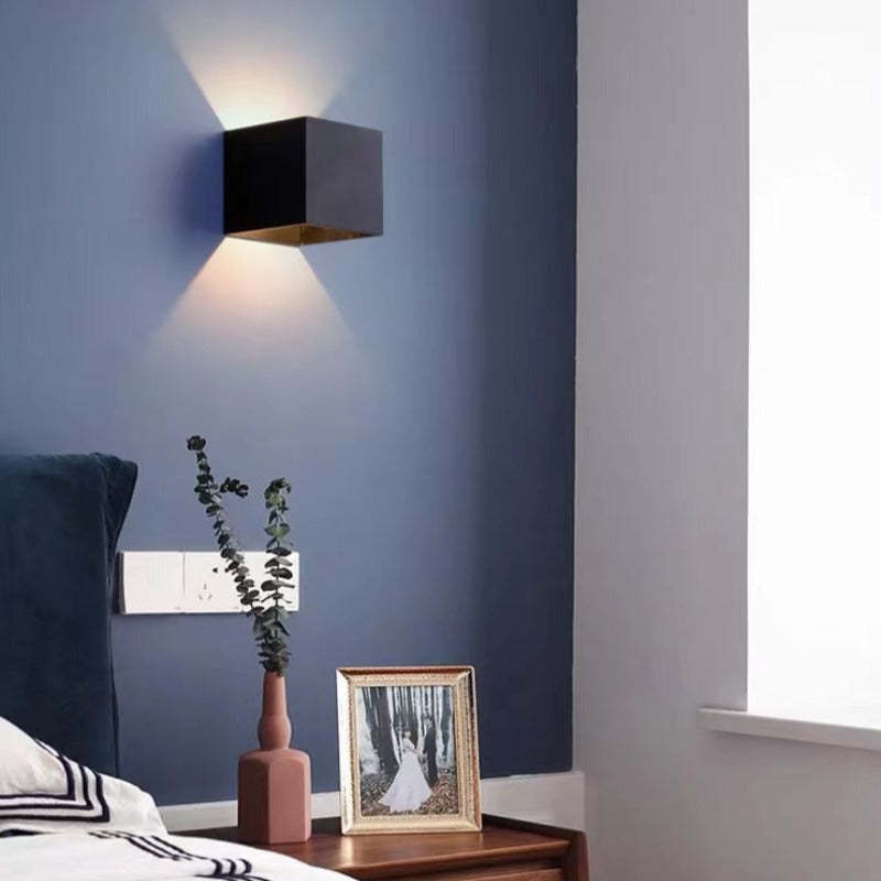 Variant image for Moderne Aluminium LED Wandleuchte – Wasserdicht und Energieeffizient für Innen- und Außenbereich-13