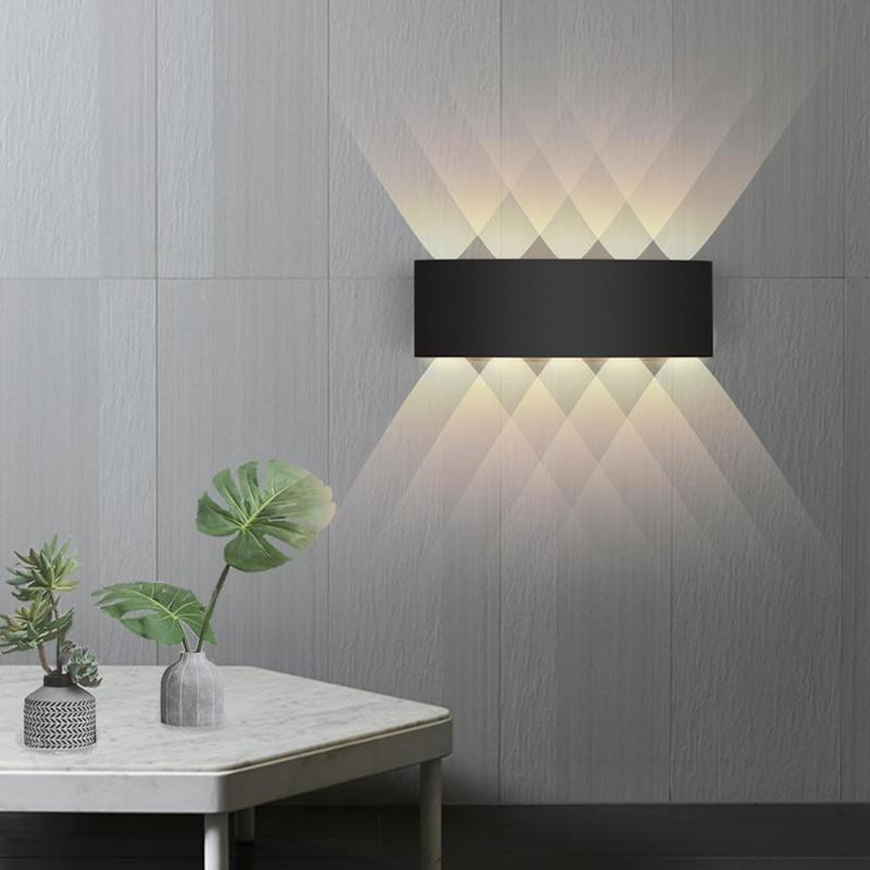 Variant image for Moderne Wasserdichte LED-Außenwandleuchte aus Aluminium | Stilvolles Design mit Einzigartiger Lichtverteilung, 4W-12W-7