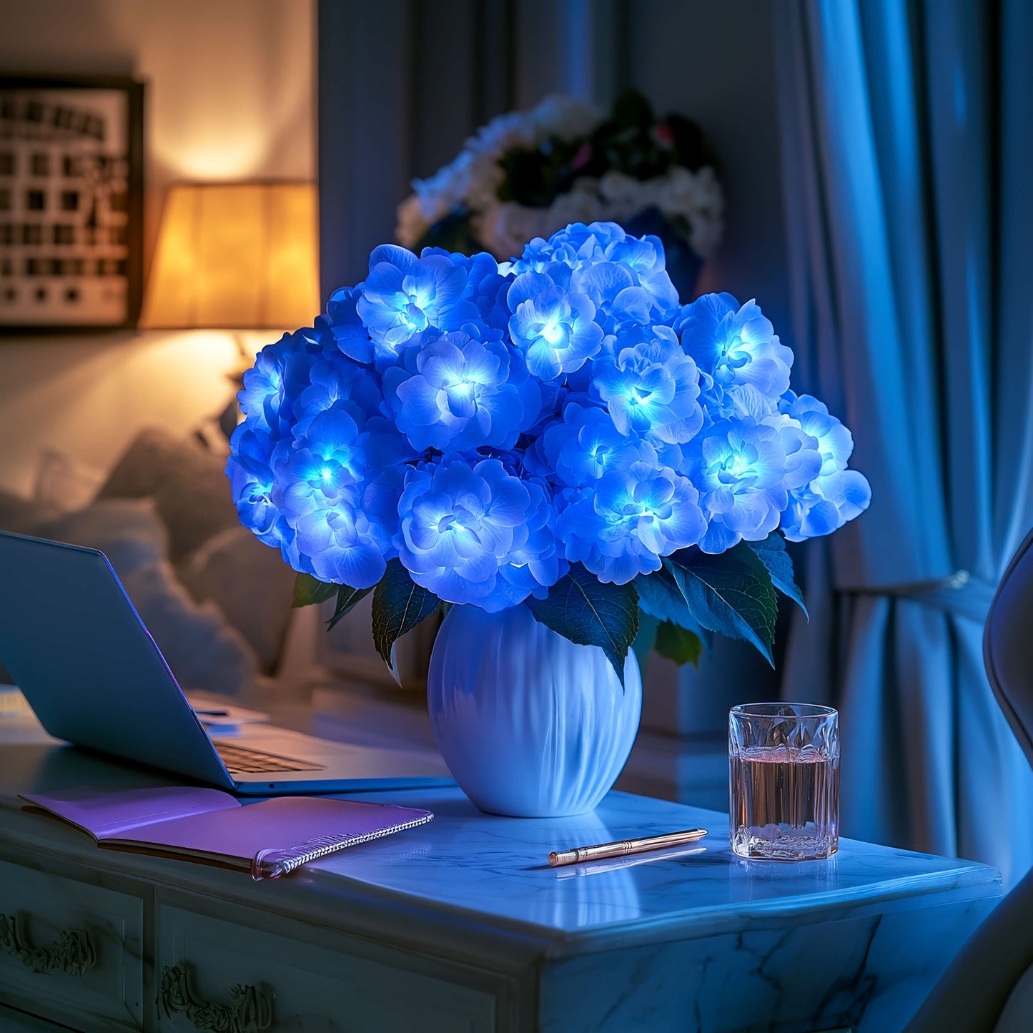Azurblaue Blüten Lampe | LED Hortensie Deko Tischleuchte 1
