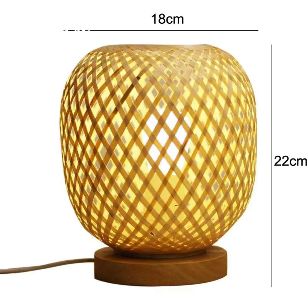 LoomLight | Bambus-Tischleuchte – Nachhaltiges Design mit warmem Licht