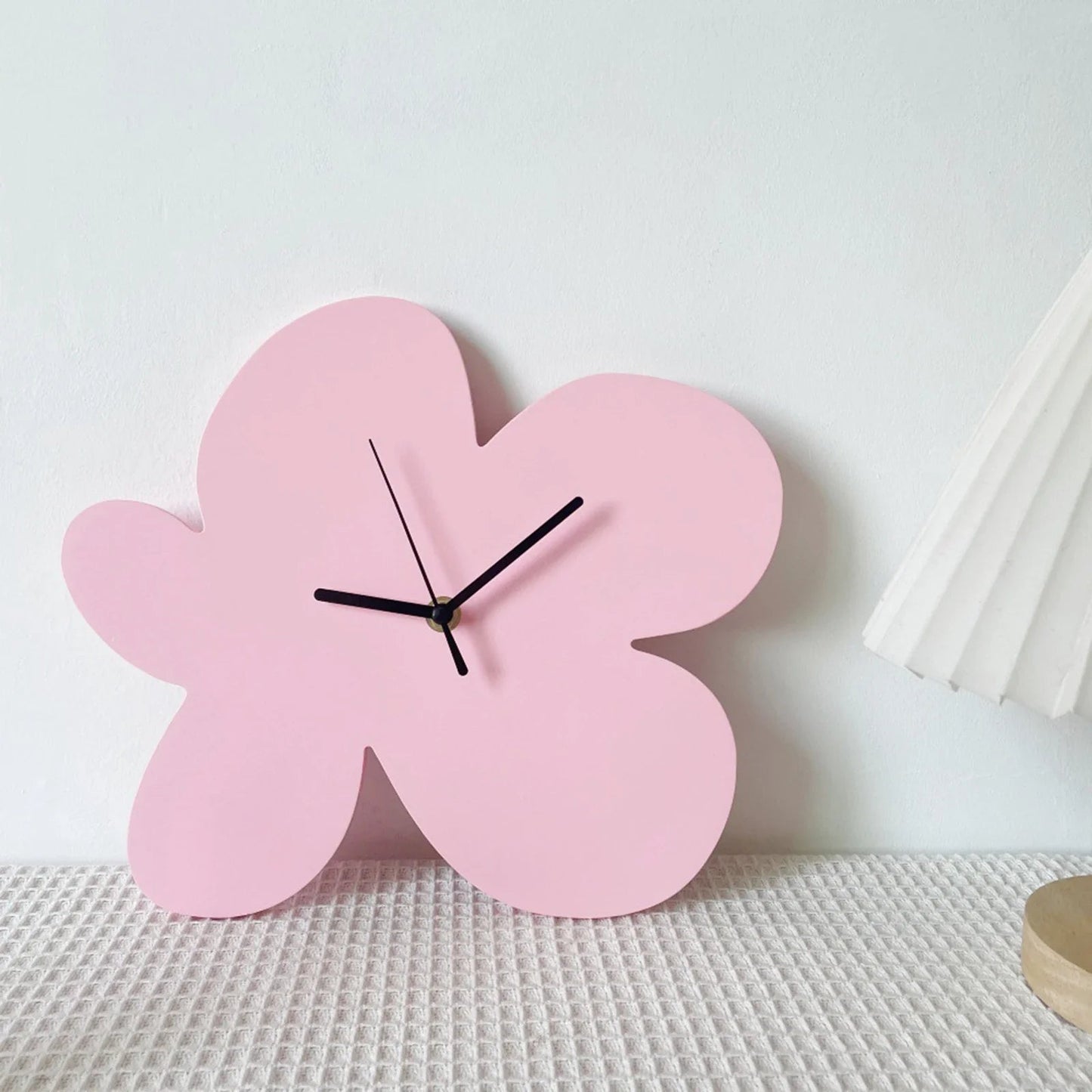 BloomTime | Wanduhr Modern 30 cm Bunt Holz 4