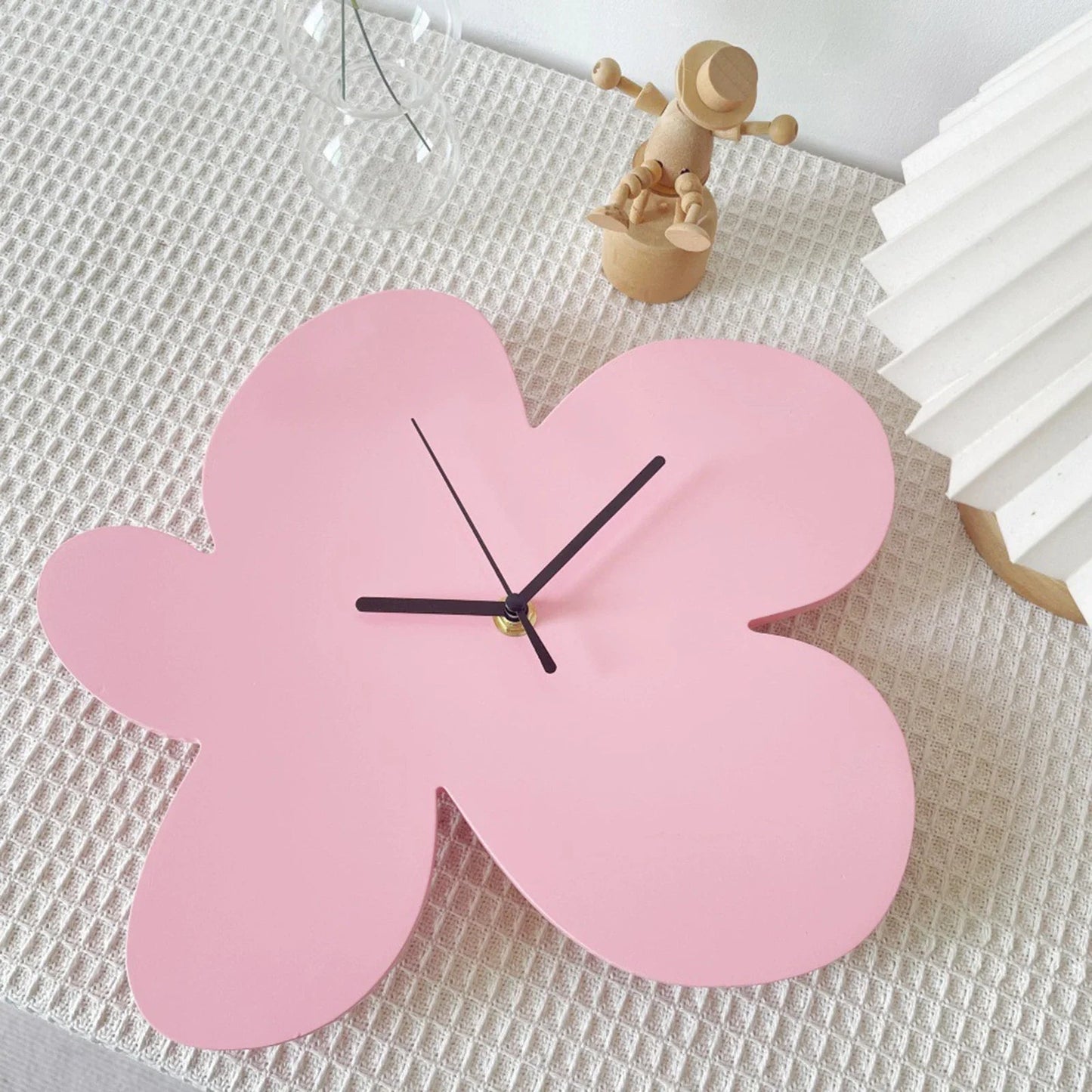 BloomTime | Wanduhr Modern 30 cm Bunt Holz 6