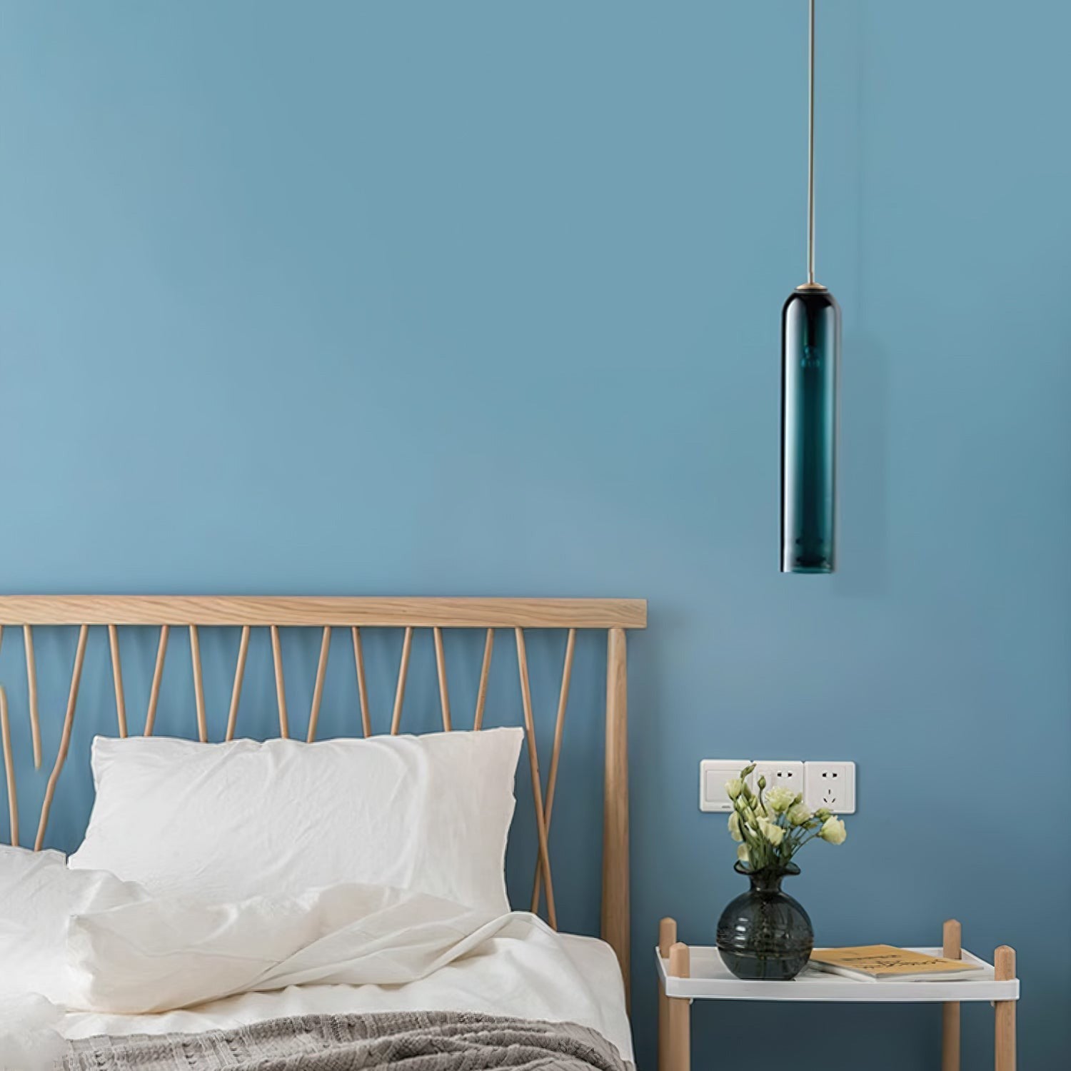 Elegante Pendelleuchte | Hängelampe aus Glas mit langem Rohr 6