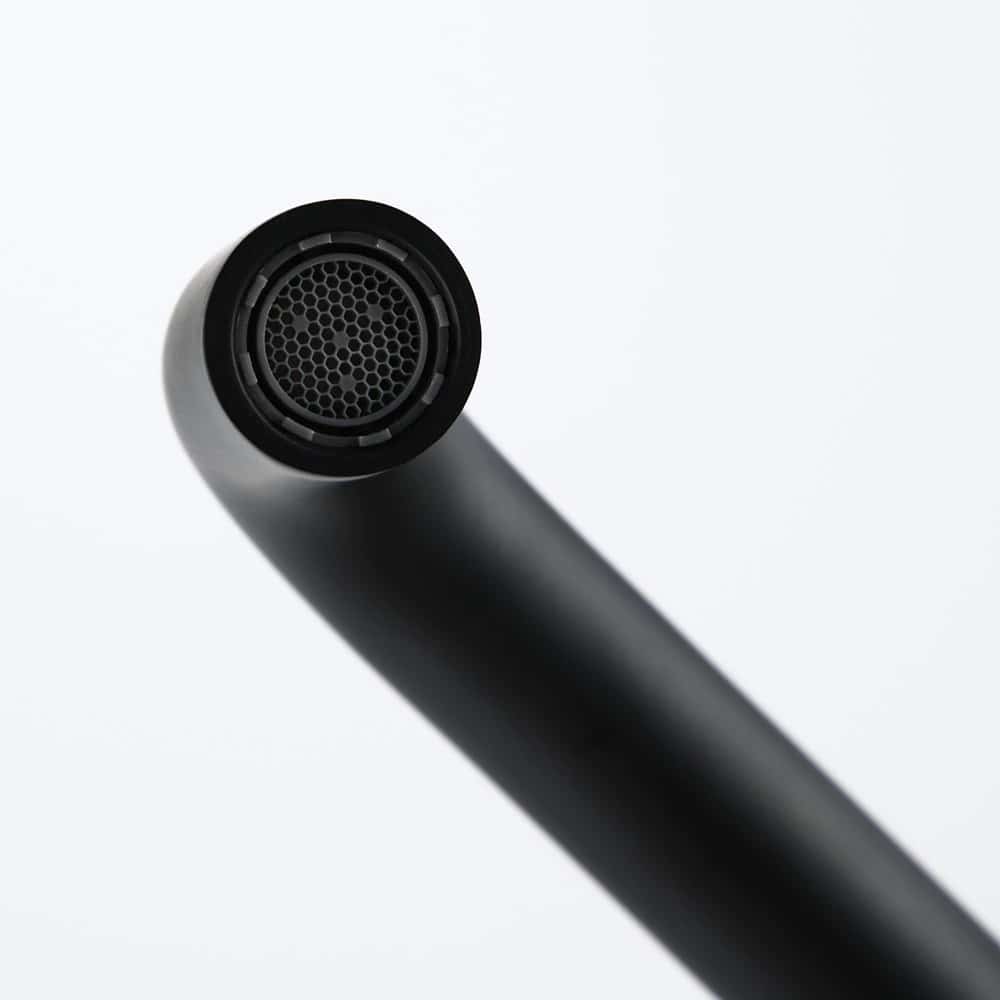 Forma | Wandmontage Waschbeckenmischer aus Messing mit 360° Drehbarkeit 5