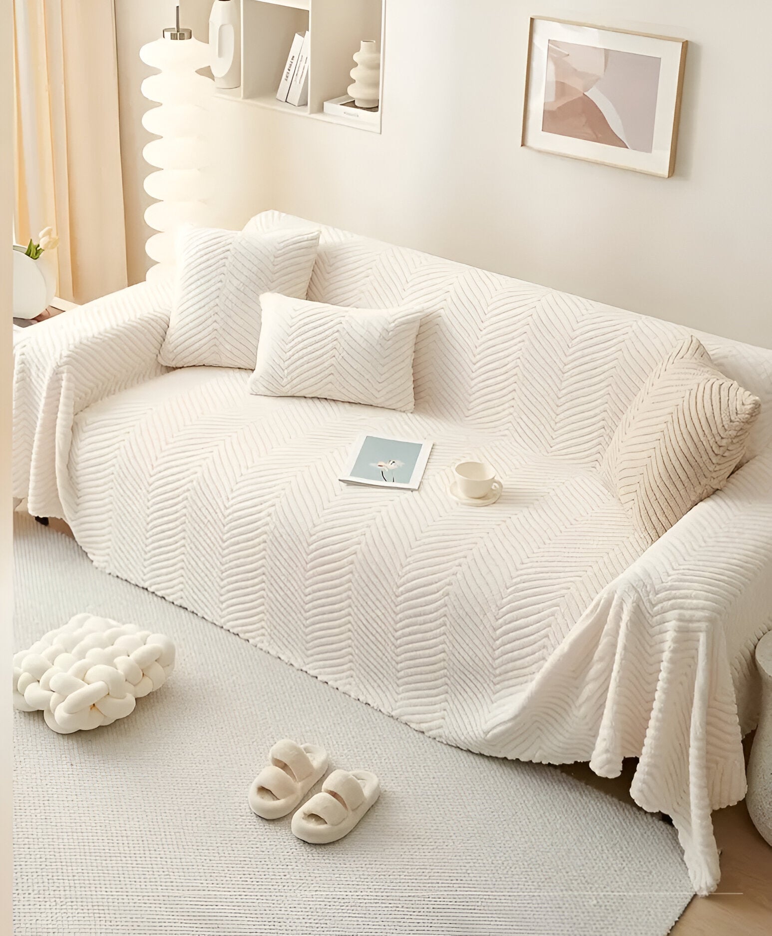 LuxuraWrap | Rutschfester Sofabezug für Haustiere 3