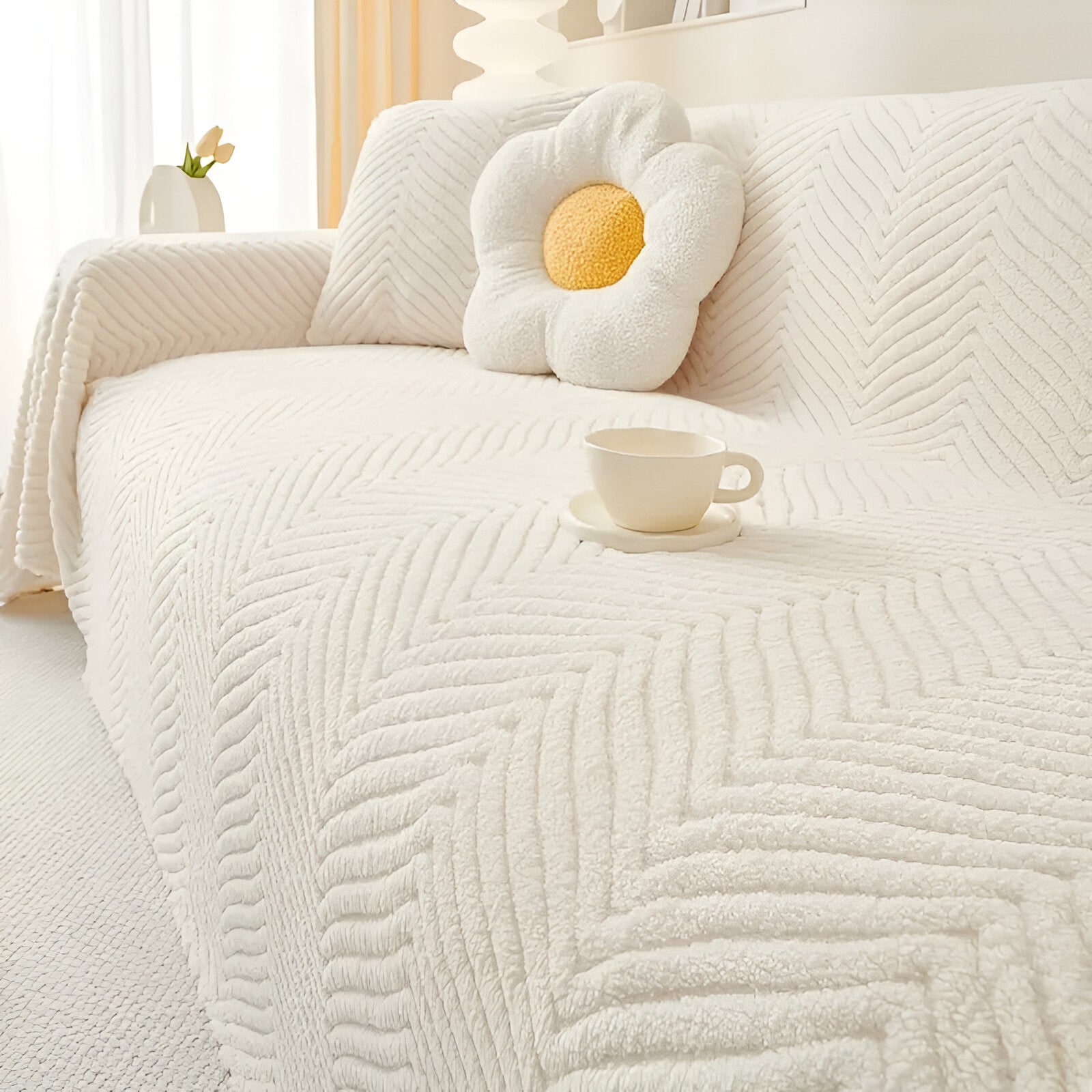 LuxuraWrap | Rutschfester Sofabezug für Haustiere 6