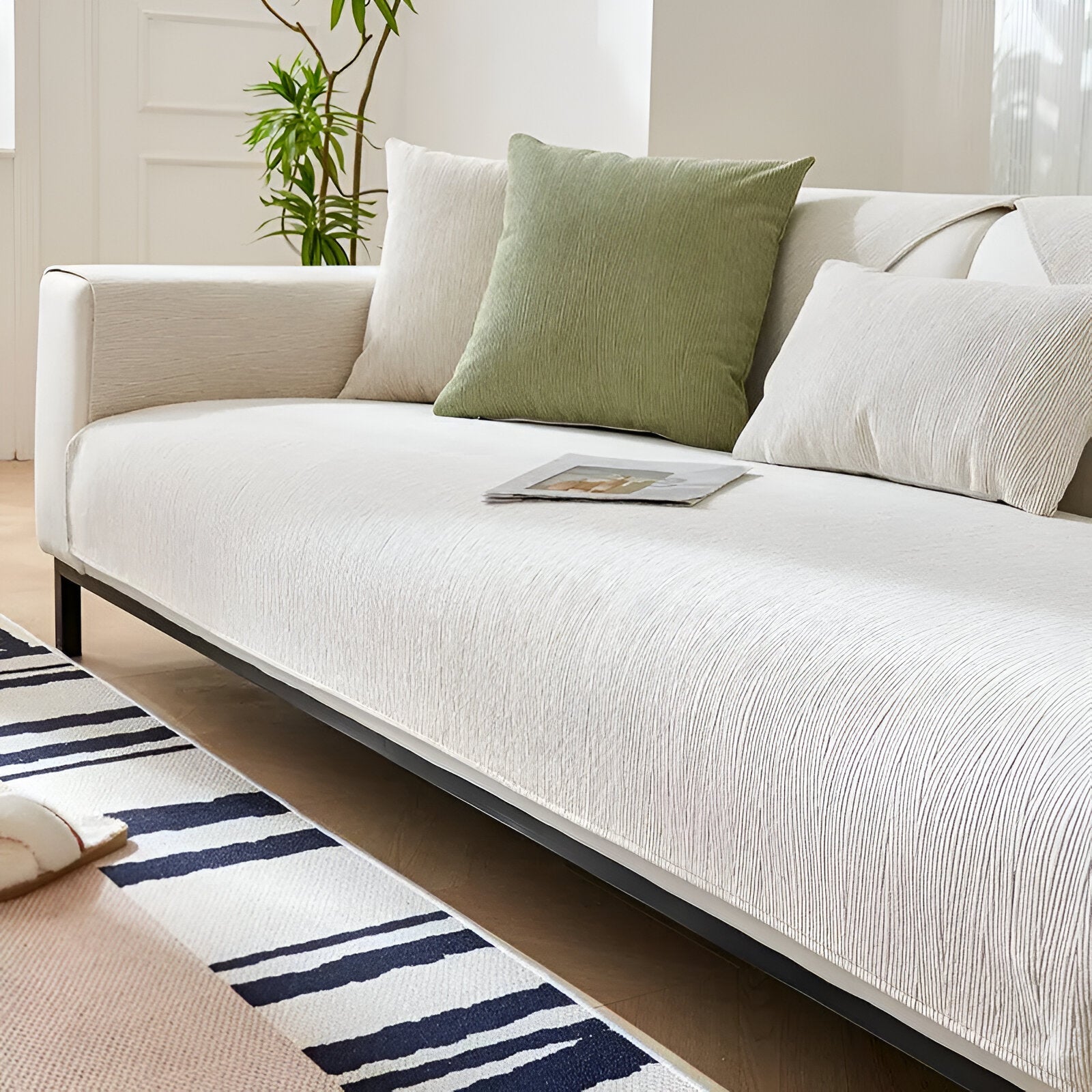 Variant image for UniQuilted | Hochdichter Chenille Sofabezug Mit Silikonrückseite-39