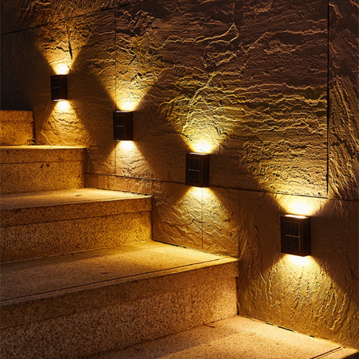 Variant image for LED Solar Wandleuchte Deluxe | Kabellose Außenbeleuchtung mit Automatischer Steuerung und IP65 Wasserdichtigkeit-1