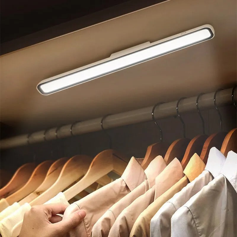 LumiBar | Tragbare LED Lichtleiste mit Magnetbefestigung 2