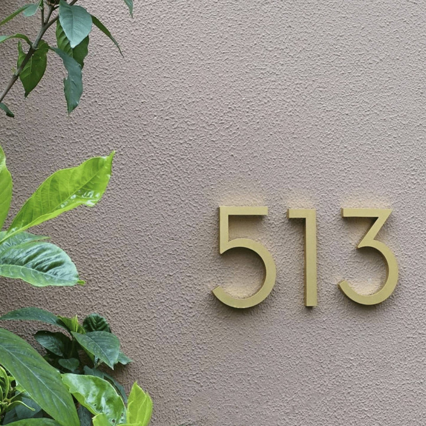 Schwimmende Hausnummer Messing | Hausnummernschild Art Deco 2