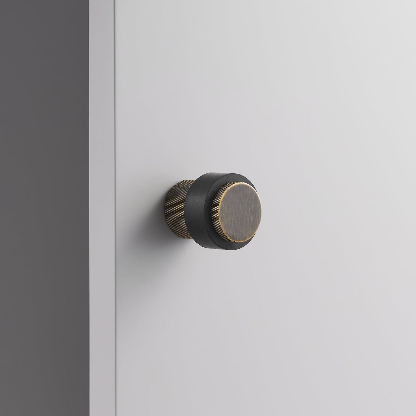 TELOS | Türstopper Boden aus massivem Messing 8