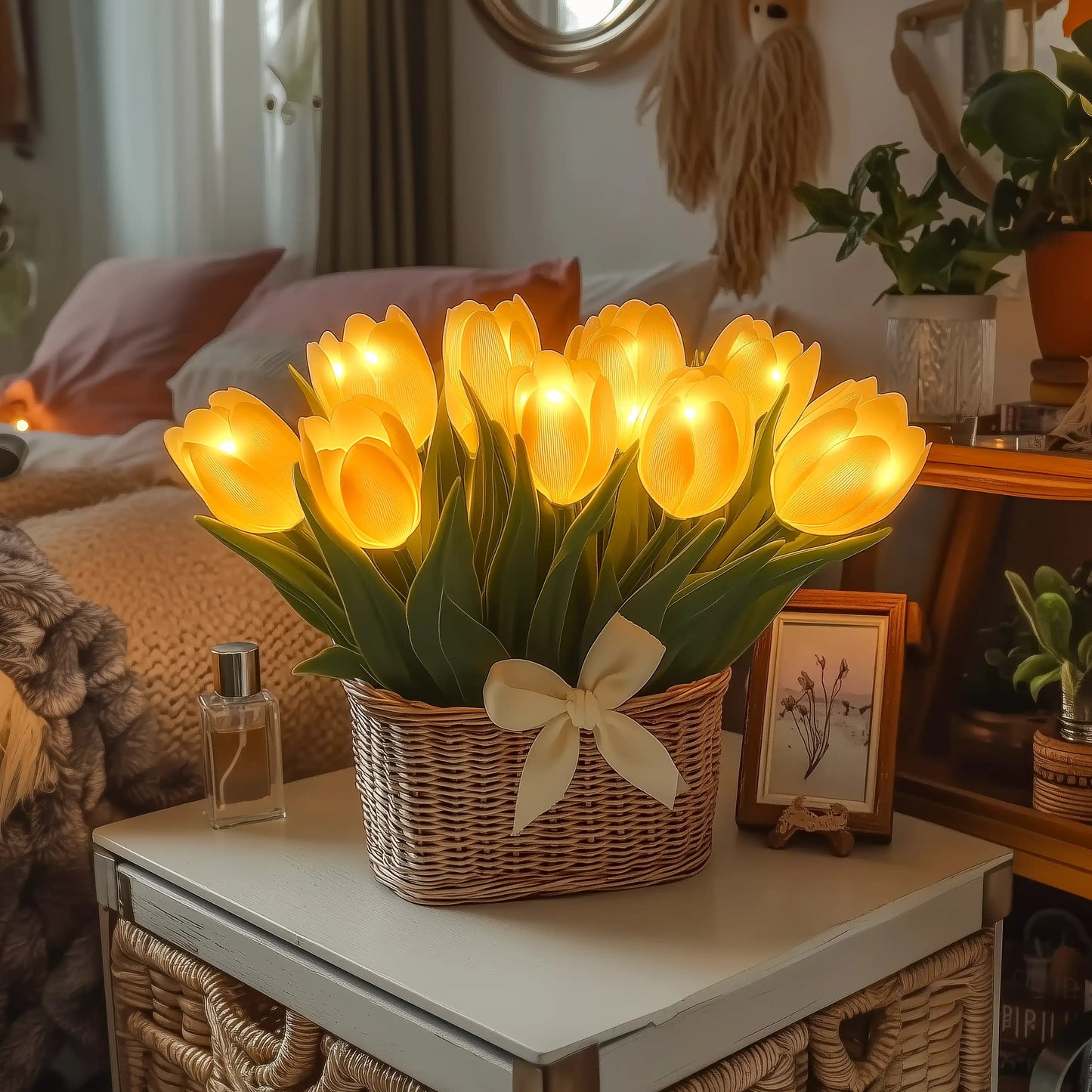 Tulpenkorblicht | Kabellose LED Tischleuchte mit 10 Tulpen 5