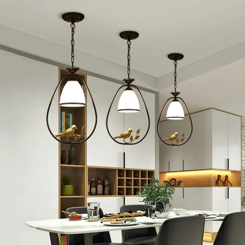 GlassAura |  Moderner Kronleuchter aus Glas & Eisen