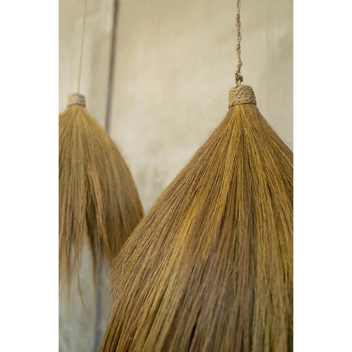 Rayung Hut Pendelleuchte – Natürliche Hängelampe aus Grasfaser, warmes Licht & Boho-Design für Wohn- & Essbereiche