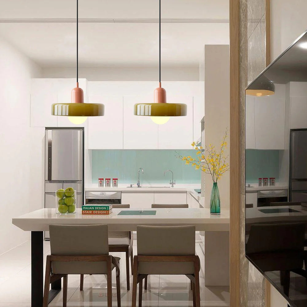 Bauhaus Pendelleuchte aus Farbglas