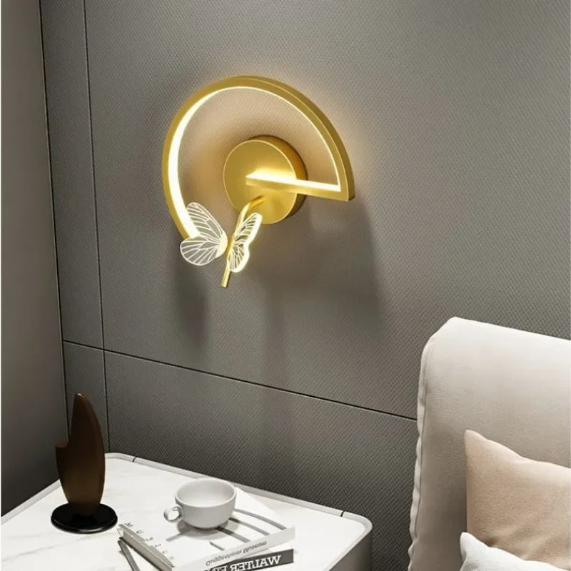 GlowWing | Lampe mit anmutigem Bogen-Design