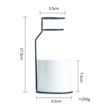 AuraVase | Künstlerische Spiralvase aus Metall