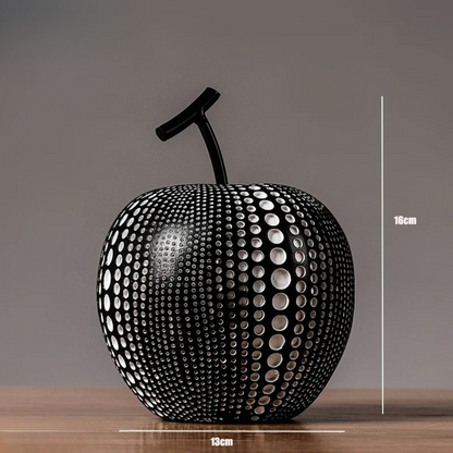 MonoApple Apfel-Skulptur – Moderne Deko mit schwarz-weißem Tupfenmuster im nordischen Stil