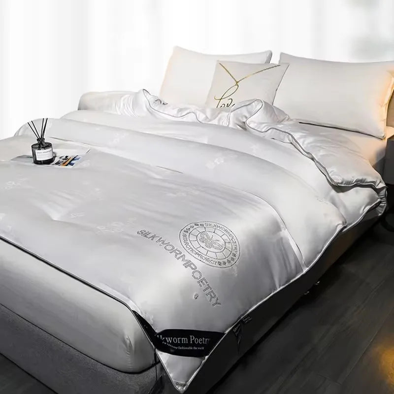 Aurethra | Luxus Bettwäsche 155x220 aus 100% Mulberry Seide 1