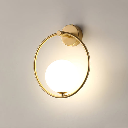 Babette | Moderne Wandleuchte mit Goldfinish 0