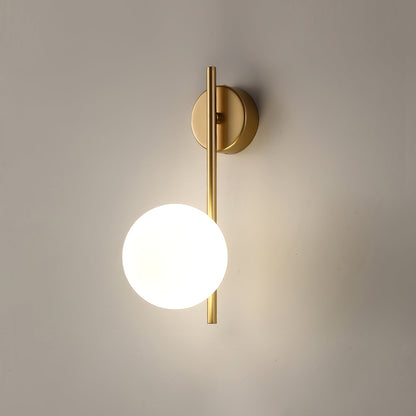 Babette | Moderne Wandleuchte mit Goldfinish 4