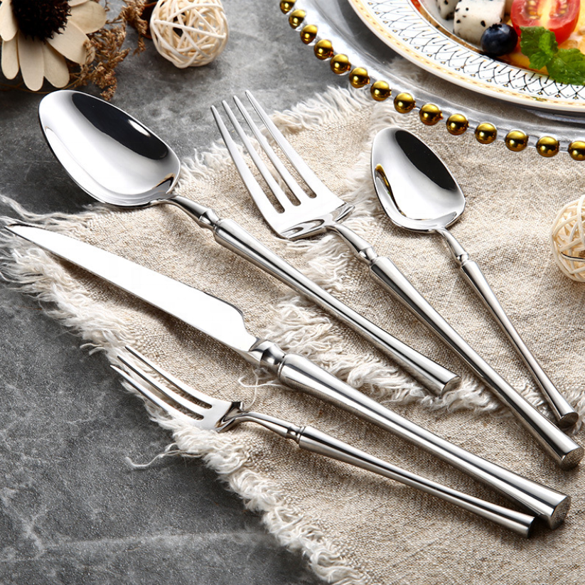 Besteckset Living Essence | 24-teiliges Edelstahlbesteck 3