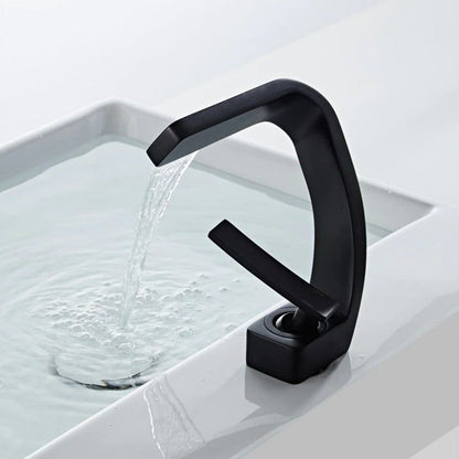 Everest | Moderner Wasserhahn für Badarmaturen und Küchenarmaturen 5