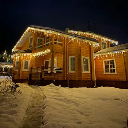 Festlicher Lichtvorhang | Weihnachtsbeleuchtung für Außenbereich 1