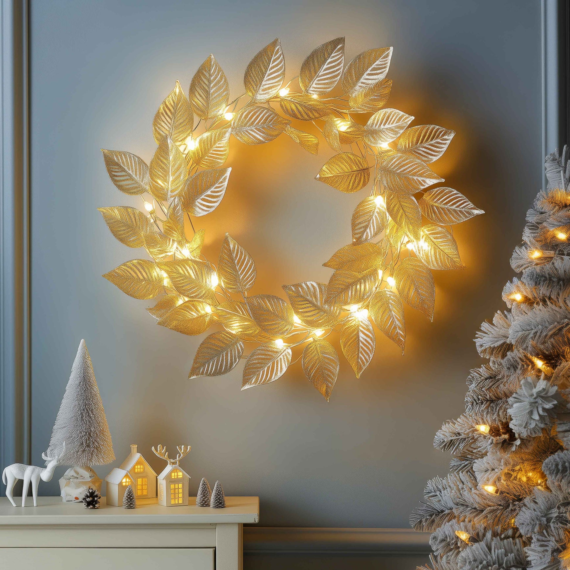 Goldener Blattkranz | Dekorative LED Lichterkette 2m 4