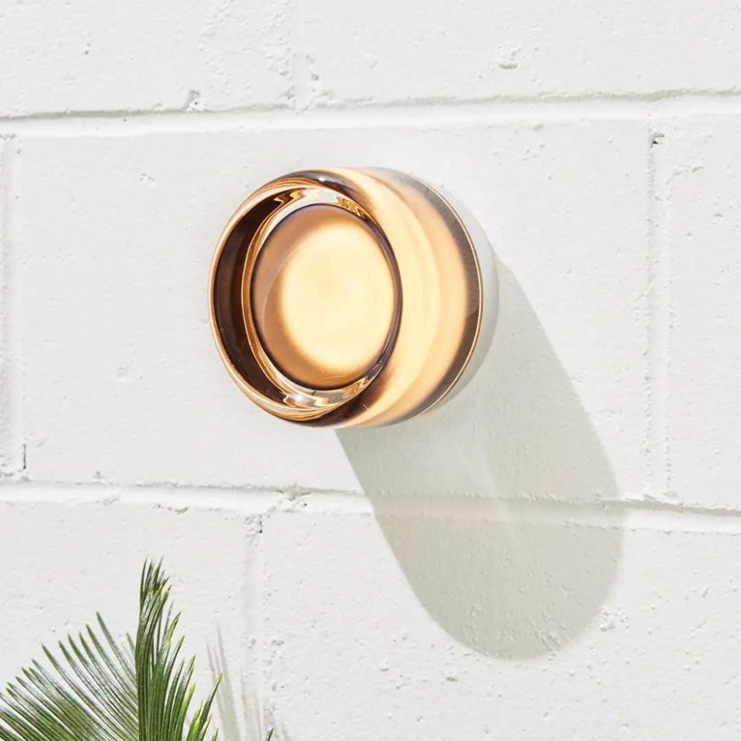 Grübchen | Moderne LED-Wandlampe für Innenräume 1