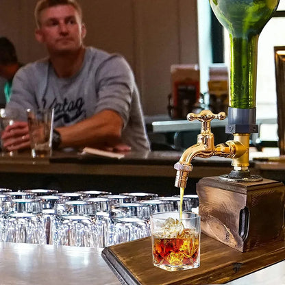 Handgefertigter Spirituosenspender aus Holz | Bar Zubehör 2