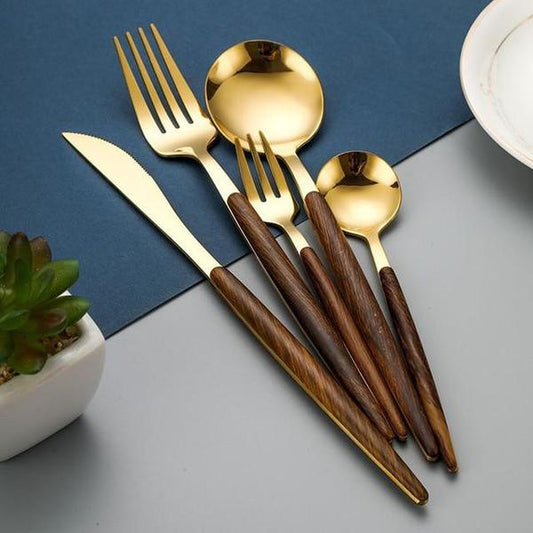 Holzgriff-Besteckset | Elegantes Essbesteck für jeden Anlass 0