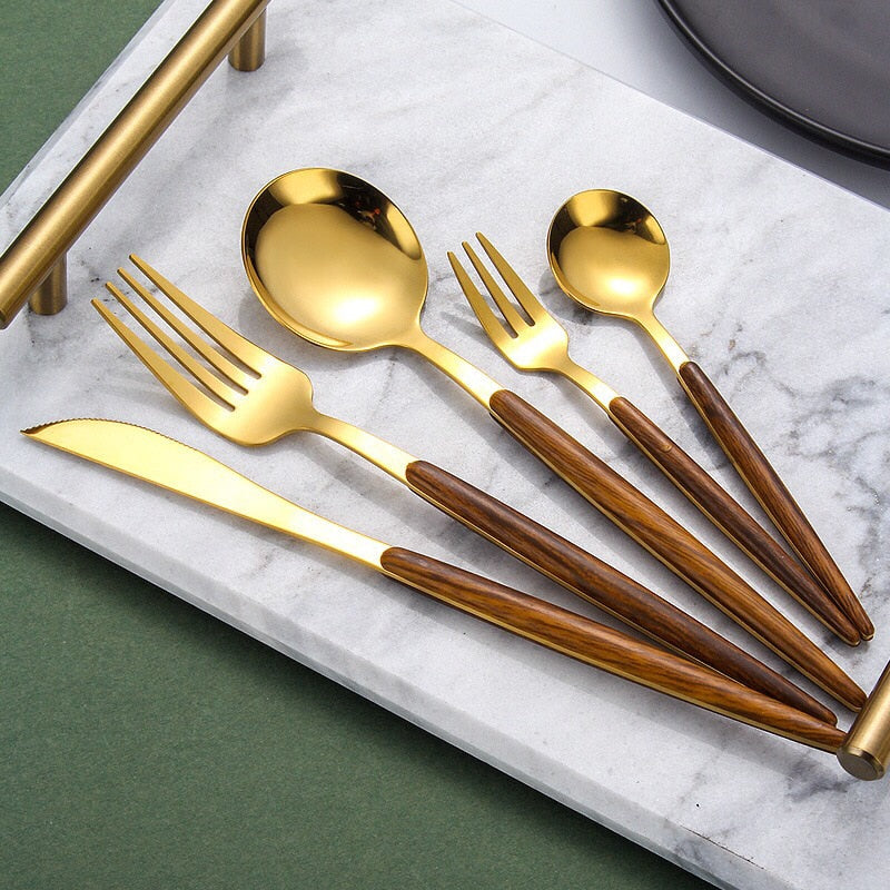 Holzgriff-Besteckset | Elegantes Essbesteck für jeden Anlass 3