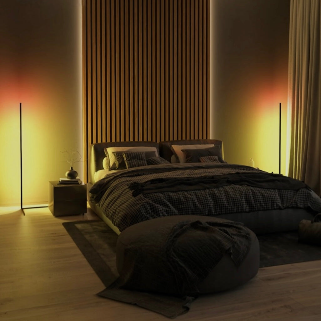 Lya | Stehlampe Schwarz für Wohnzimmer und moderne Räume 1