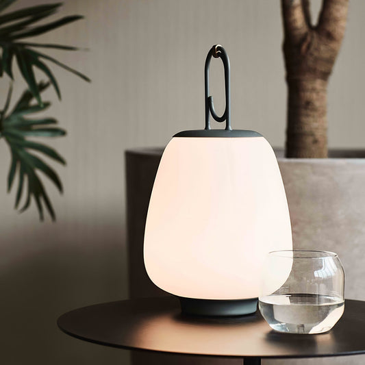 Elegante Tragbare Tischlampe mit USB-Aufladung – Kabellose LED Tischleuchte für Innen- und Außenbereich-1