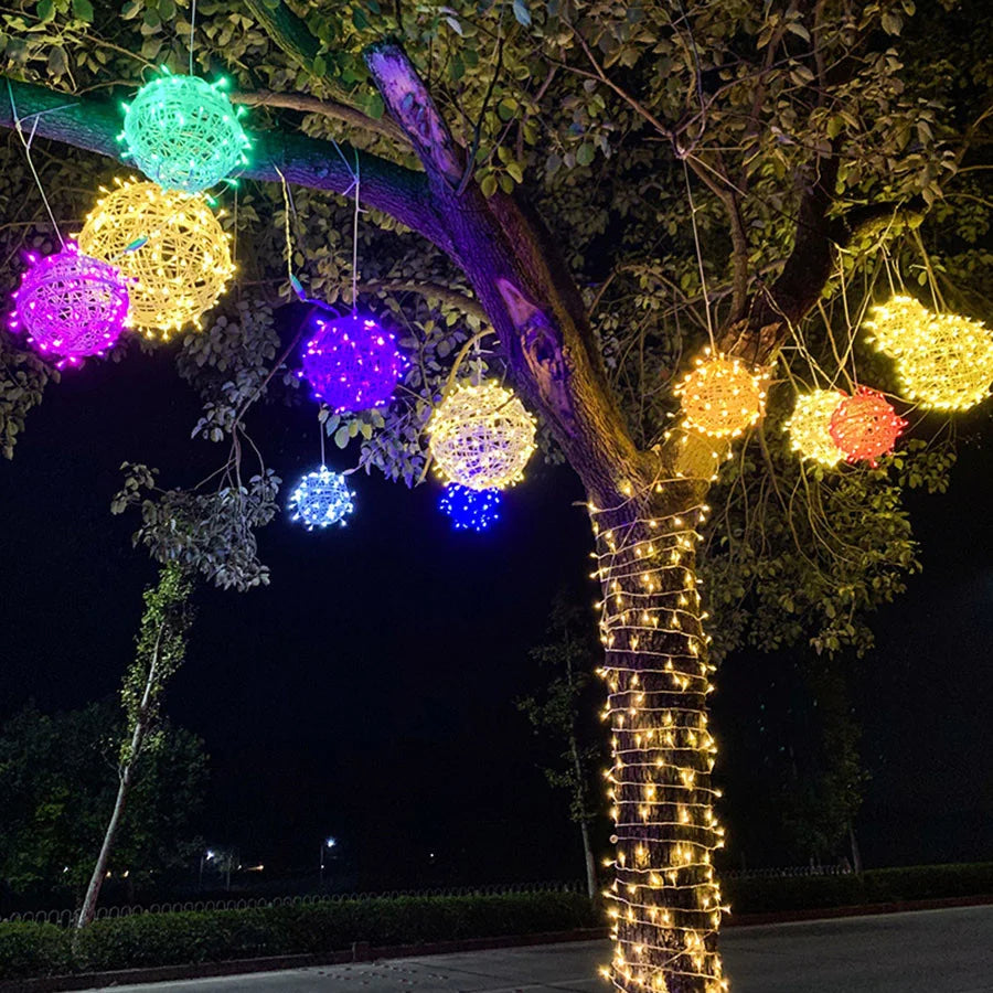 Rattanball Lichterkette | LED Außenbeleuchtung Warmweiß 1
