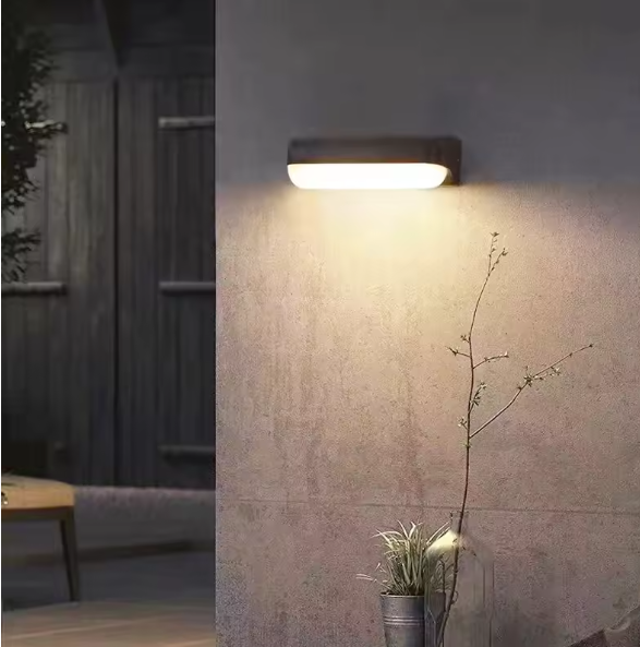 LumiGlow | LED Wandleuchte für Innen & Außen – Stilvolle Beleuchtung für Ihr Zuhause