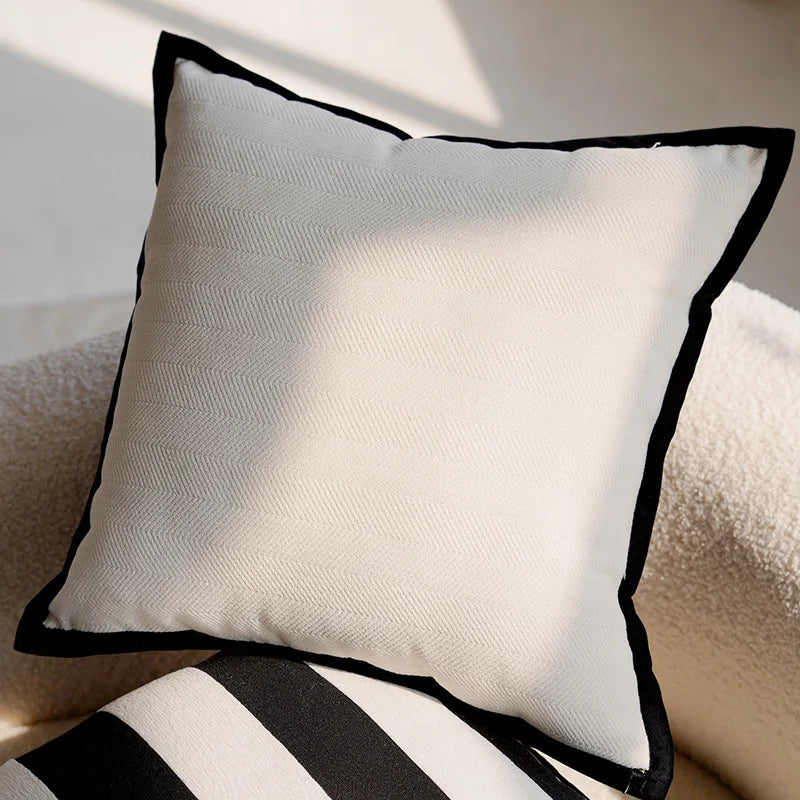 Theona | Kissenbezüge mit Eleganten Pferdedruck 30x50 cm & 45x45 cm 8