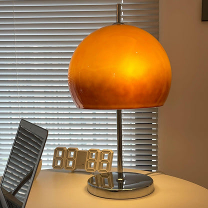 Pilz Bauhaus Tischlampe mit Bernsteinfarbenem Glasschirm | Elegante LED Tischleuchte für Modernes Wohndesign-4