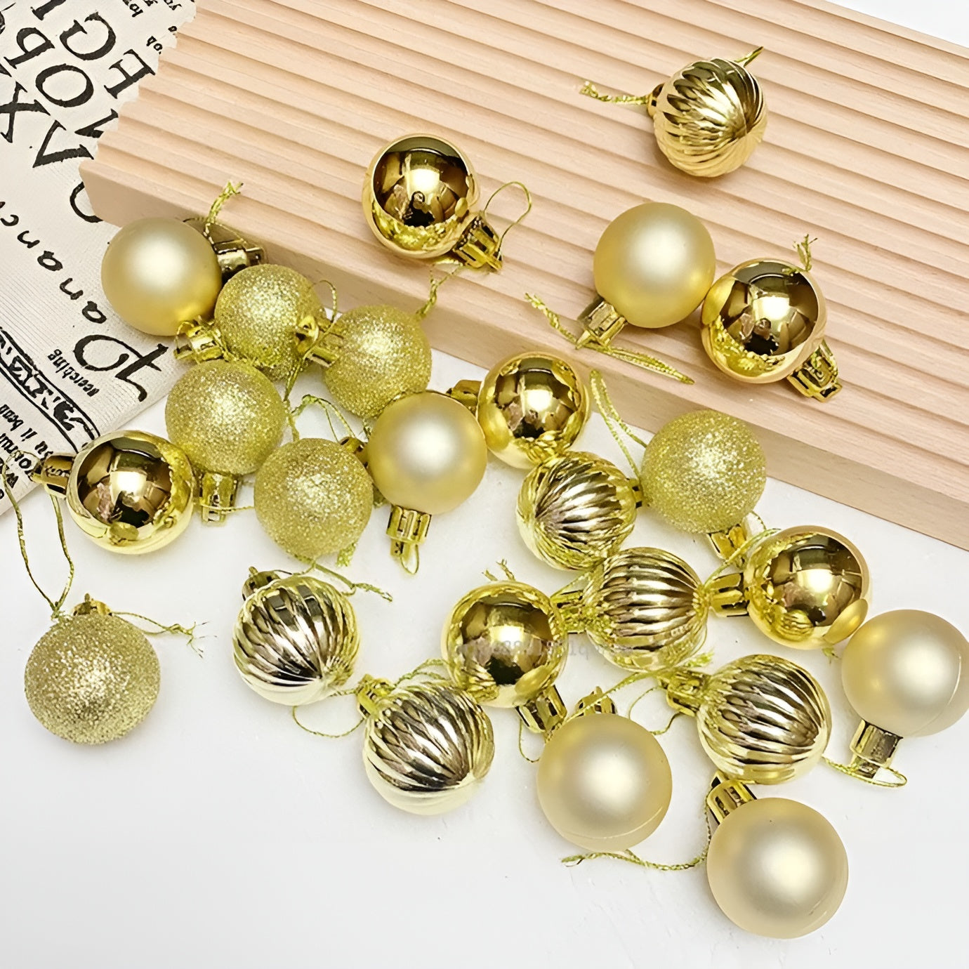 Weihnachtskugeln Set | Elegante Christbaumkugeln 24-teilig 3