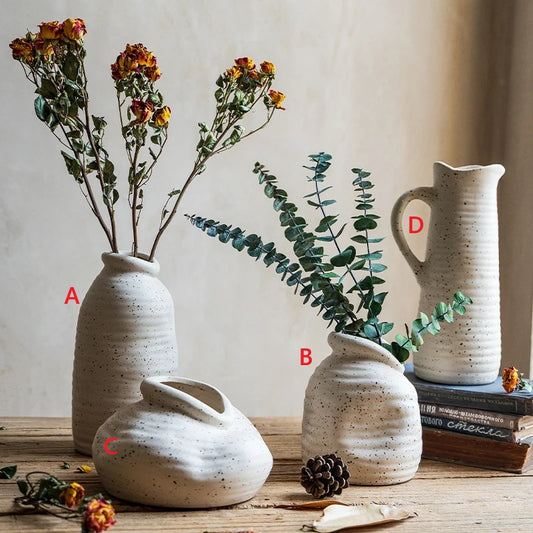 ArcadiaVase – Handmade ceramic vase in Nordic design for modern living