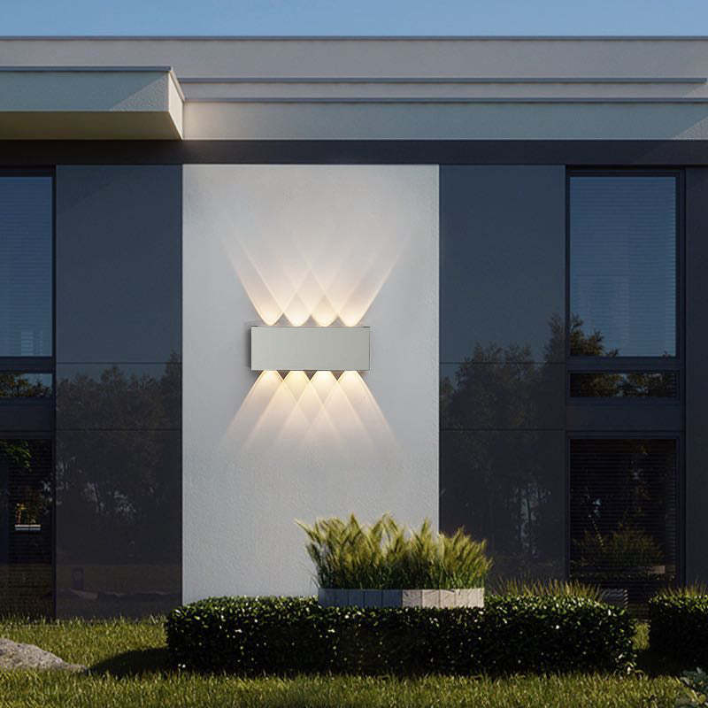 Moderne Wasserdichte LED-Außenwandleuchte aus Aluminium | Stilvolles Design mit Einzigartiger Lichtverteilung, 4W-12W-4
