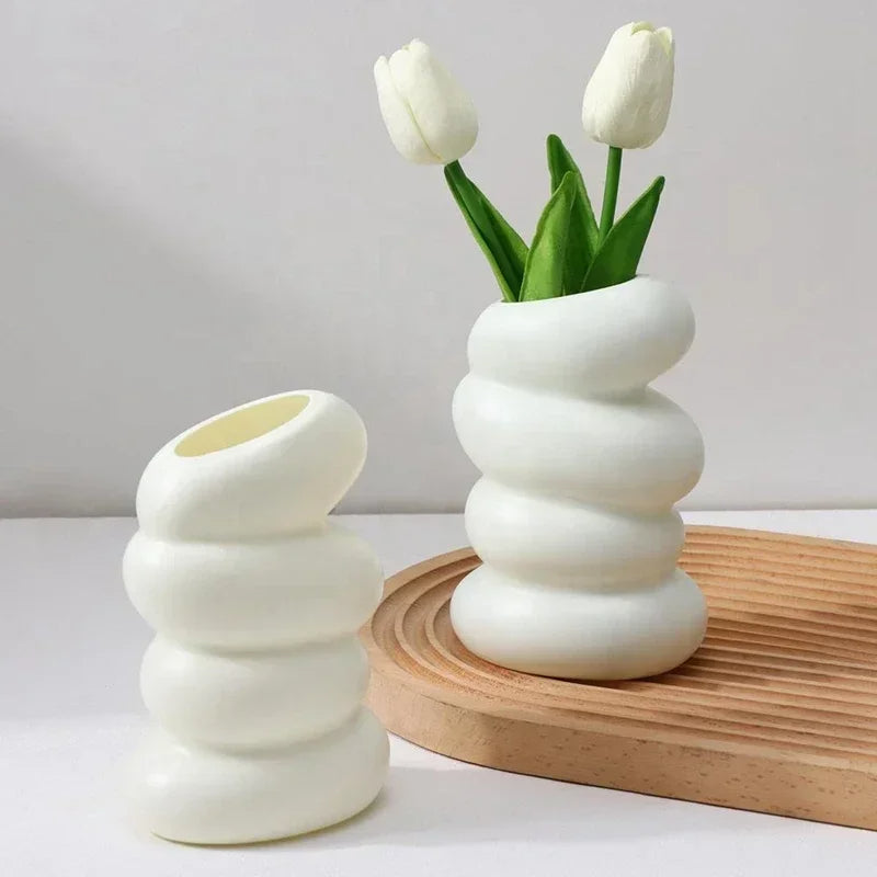 SpiraTwist | Schlanke Vase in Spiralform