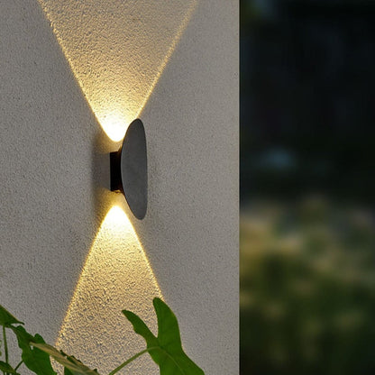 Elegante Außenwandleuchte aus Aluminium | IP65 Wasserdicht, Warmweißes LED-Licht, Oval 24cm x 10cm & Rechteck 25cm x 10cm-2