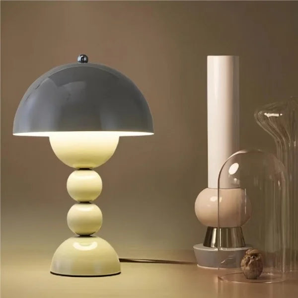 Tragbare Kabellose Tischlampe im Nordic Flower Bud Design | Bunte LED Tischleuchte für Eleganz und Funktionalität-6
