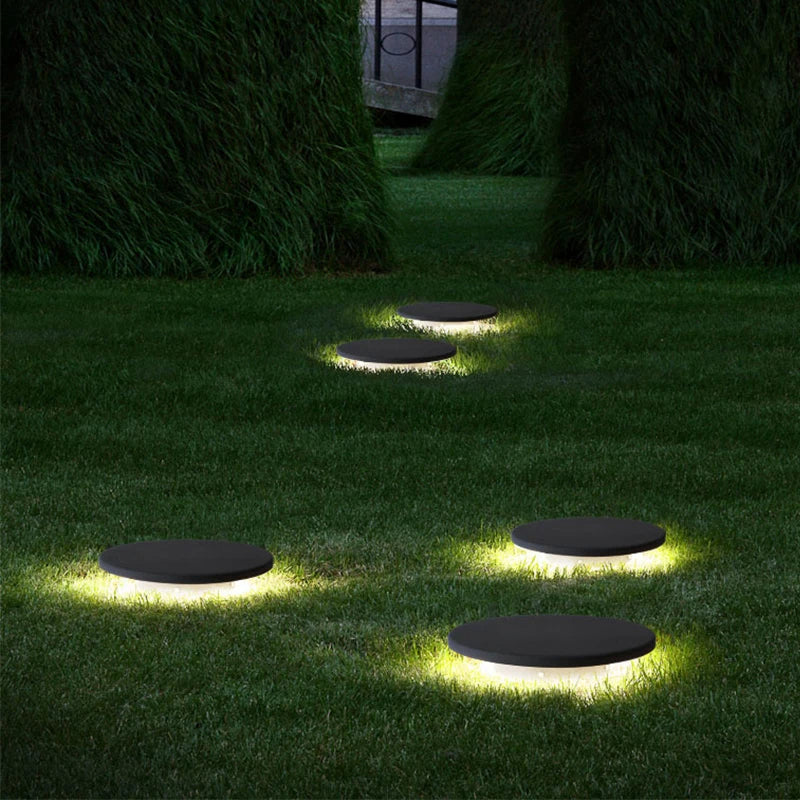 RadiantPath |  Wetterfeste LED-Rasenleuchte aus Aluminium